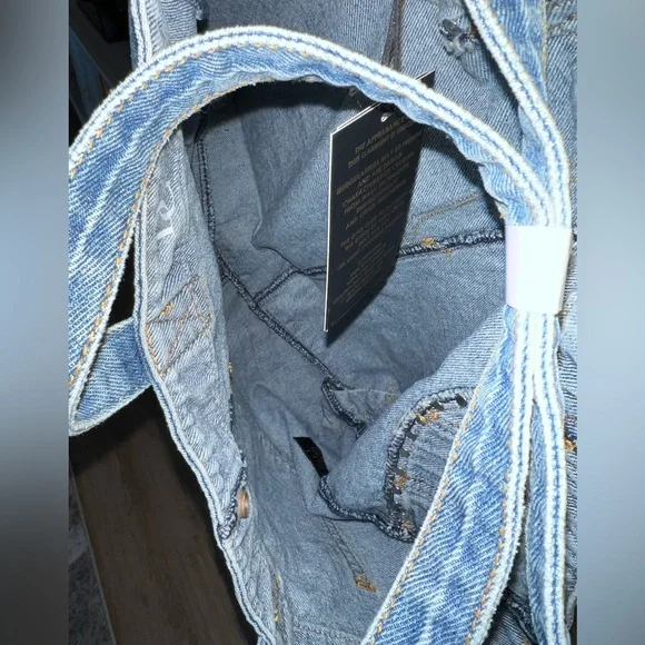 DG2 by Diane Gilman- Denim Jean Tote Bag (NWT) - Picture 4 of 8